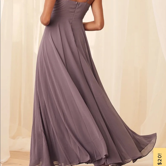 Lulu’s- All about love gown - Picture 3 of 4